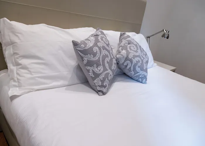Sofia'S Suites Guesthouse Roma